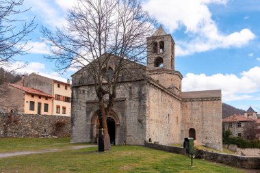 Sant Pere de Camprodon, İspanya 'nın Ripolls kentinde günümüz Camprodon kasabasında bulunan bir Benedikt manastırı.