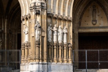 Mara Inmaculada Katedrali veya Yeni Katedral Vitoria-Gasteiz 'deki en önemli neo-gotik binadır....