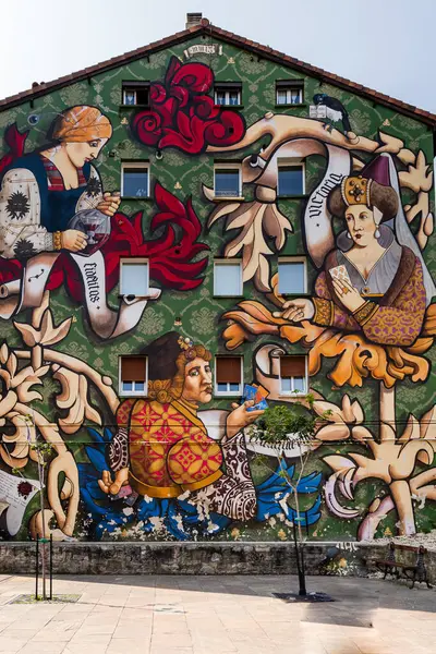 Mara Inmaculada Katedrali veya Yeni Katedral Vitoria-Gasteiz 'deki en önemli neo-gotik binadır...