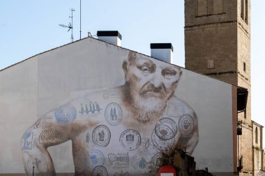 Logroo, İspanya-23 Kasım 2024. Aziz James Yolu 'na övgü. Pullar Camino deneyimini işaret ediyor, Logroo, İspanya.