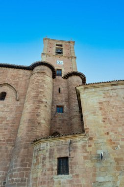 Njera, La Rioja, İspanya: 22 Ağustos 2024: Santa Mara la Real de Njera Manastırı, St. James Yolu.