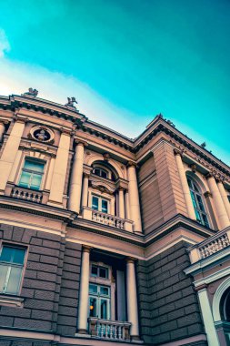 Berlin, Almanya 'nın tarihi binasının cephe manzarası