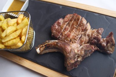 ketojenik diyet için et yiyecekler