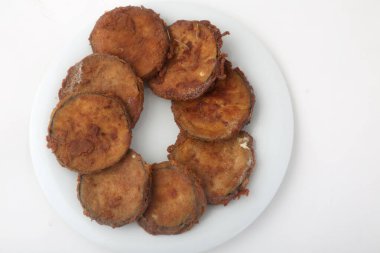 Patlıcan pişirme makbuzu yemeye hazır.