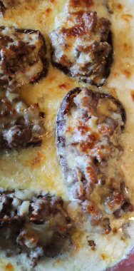 Patlıcan pişirme makbuzu yemeye hazır.