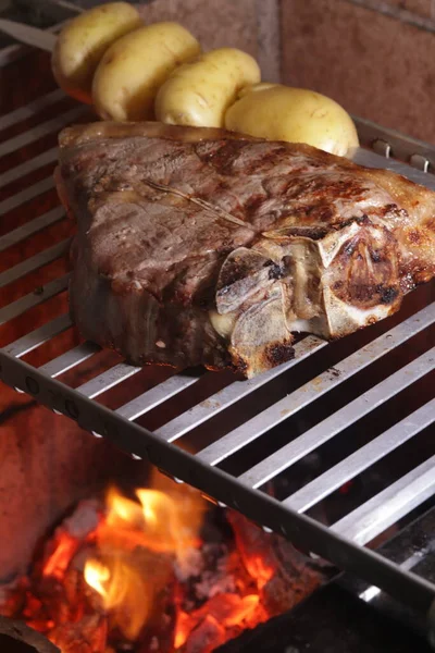Deliciosa Barbacoa Con Angus Tbone Beef —  Fotos de Stock
