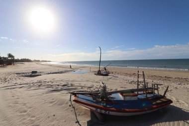 Sahilde tekneler Barra do Caupe (Cumbuco) Cear