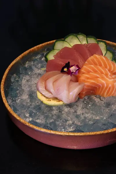 Zalm Tonijn Sashimi Met Schotel Ijs — Stockfoto