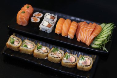 Joe - Suşi - Uramaki - Japon Yemeği - Somon