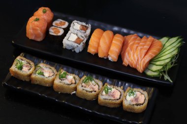 Joe - Suşi - Uramaki - Japon Yemeği - Somon