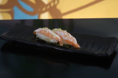 Nigiri Tabağı - Japon Gıda / Somon