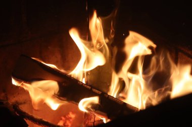 Şenlik Ateşi Şöminesi