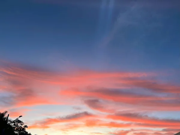 Помаранчеве Небо Світанку — стокове фото