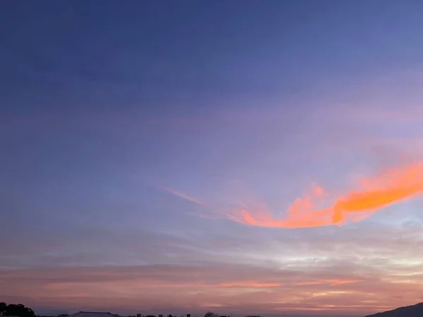 Orange Himmel Vid Gryningen — Stockfoto