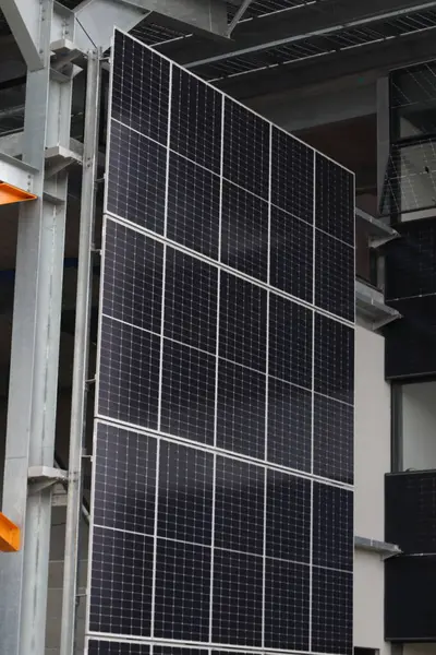 Ηλιακός Πίνακας Βιώσιμη Φωτοβολταϊκή Ενέργεια — Φωτογραφία Αρχείου