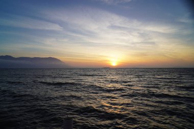 Florianpolis Adası 'ndaki Ribeiro Sahili' nde gün batımı