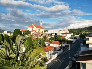 Santo Amaro da Imperatriz kilisesinin hava görüntüsü.