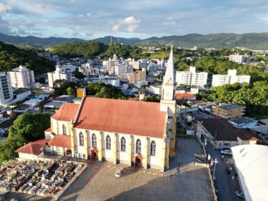 Santo Amaro da Imperatriz kilisesinin hava görüntüsü.