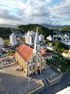 Santo Amaro da Imperatriz kilisesinin hava görüntüsü.