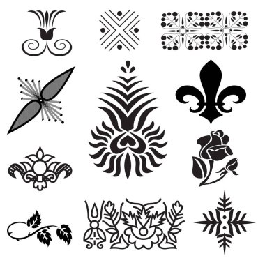 Siyah üzerine altın süs. İslami düzen ayarlandı. Arap geometrik desen demeti, doğu süsü, süs, Pers motifi. Bayram Mübarek duvar sanat altın desen şablonu.