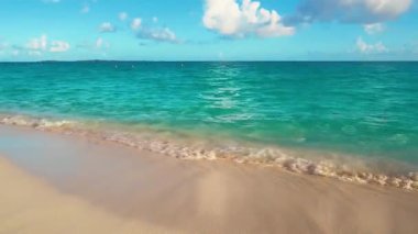 Okinawa güzel bir plaj