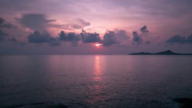 Denizde gün batımı