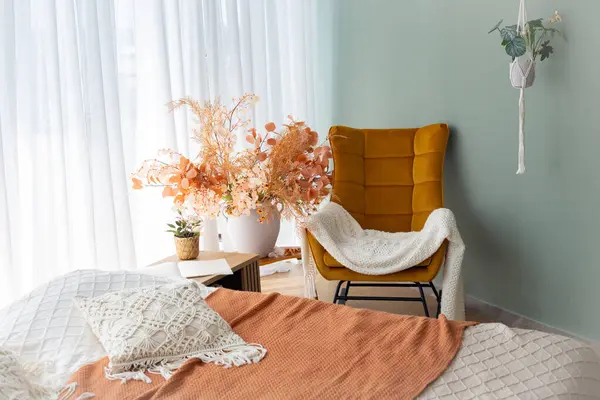 iç kanepe yatak odası