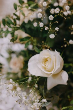 güzel düğün dekor çiçek