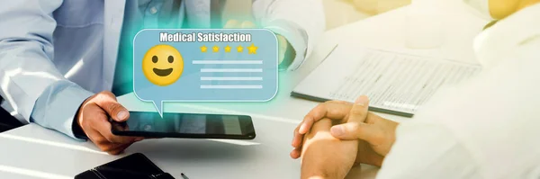 Опитування Медичних Клієнтів Найкраща Концепція Рейтингового Дослідження Задоволеності Лікар Допомогою — стокове фото