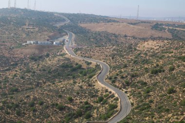 Agadir 'e giden yol, Agadir dağındaki panoramik patika.