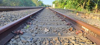 Endonezya 'da Demiryolu İzleri