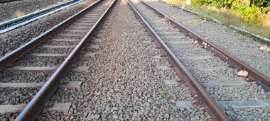 Endonezya 'da Demiryolu İzleri