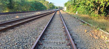 Endonezya 'da Demiryolu İzleri