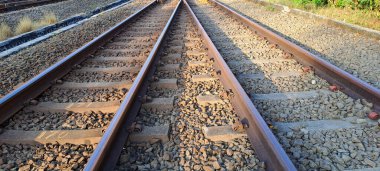 Endonezya 'da Demiryolu İzleri