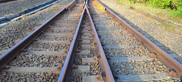 Endonezya 'da Demiryolu İzleri