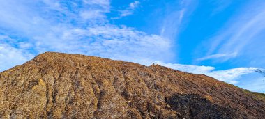 Kalimantan, Endonezya 'da yasa dışı kömür madenciliğinden arta kalan kurak topraklar
