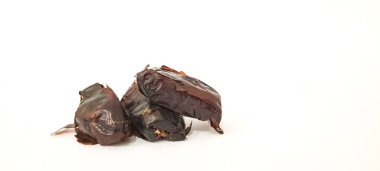 Beyaz arka plan üzerinde izole meyve tarihi