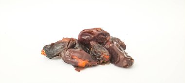 Beyaz arka plan üzerinde izole meyve tarihi