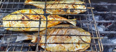 ızgarada Balık Pişirme