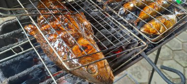 ızgarada Balık Pişirme