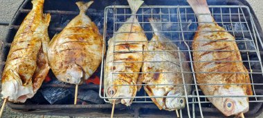 ızgarada Balık Pişirme