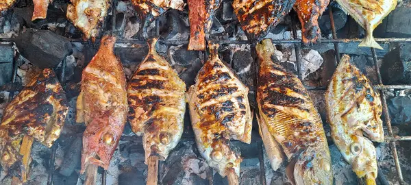 ızgarada Balık Pişirme