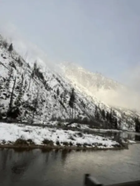 Dağların güzel manzarası