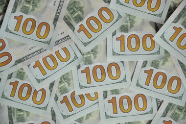 Birçok yüz dolarlık banknot dokusunun işlenmiş kolajı. Pankart, arkaplan veya 3B haritalama için doku