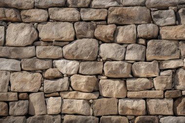 Gündüz vakti eski ortaçağ taş duvar dokusunun işlenmiş kolajı. Pankart, arkaplan veya 3B haritalama için doku