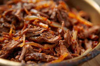 Lezzetli doğranmış bifteğin fotoğrafı. Arkaplan ya da yemek tarifleri için yemek fotoğrafı