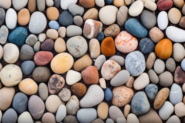 Deniz kıyısı çakıl taşları dokusunun işlenmiş kolajı. Pankart, arkaplan veya 3B haritalama için doku