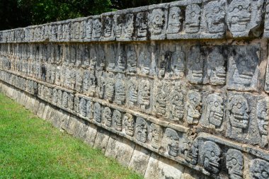 Tzompantli, Chichen Itza, Meksika