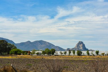 Bernal Stone, Queretaro, Meksika ile manzara