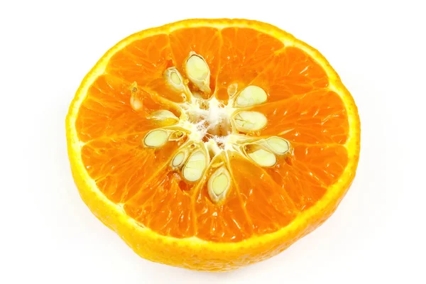 Frutta Fresca Arance Mature Con Foglie Verdi Isolate Fondo Bianco — Foto Stock